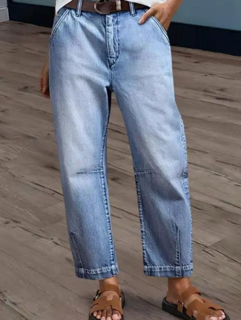 Flamingals Mid Rise Barrel Leg Cropped Jeans NWT Large